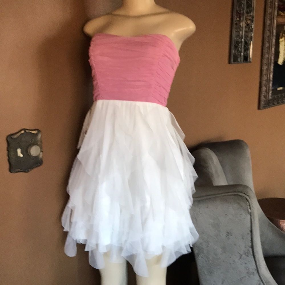 Reese me prom dress teen size 9 pink tule small